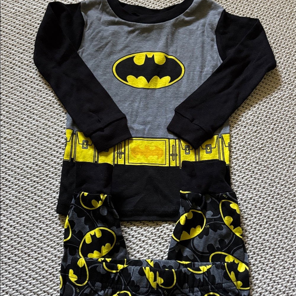 Pajamas Batman new boys size 4T cotton TM & DC Comics long sleeves